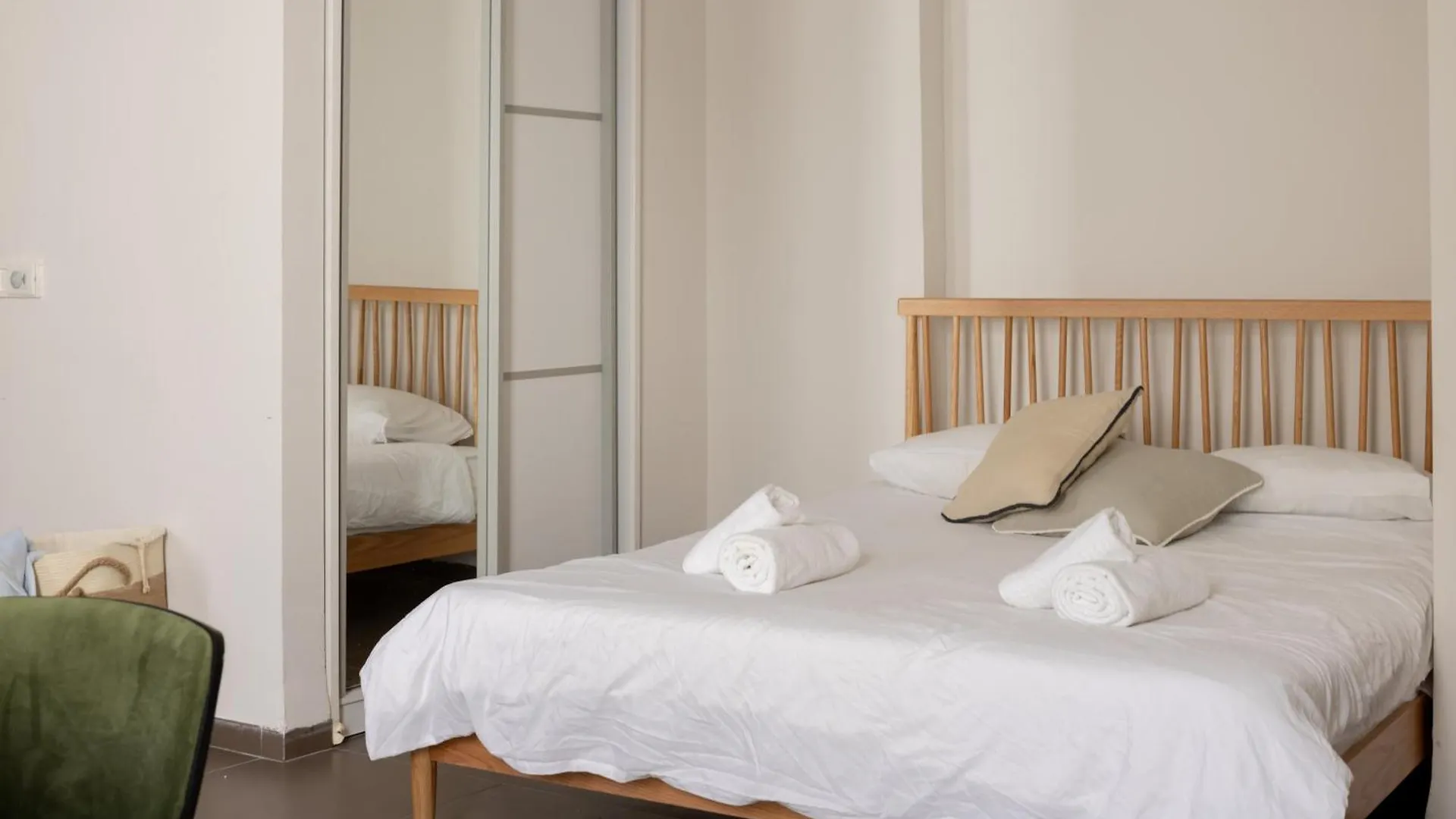 The Printhouse - Downtown Boutique Apartments By Sea N' Rent Haifa Israel